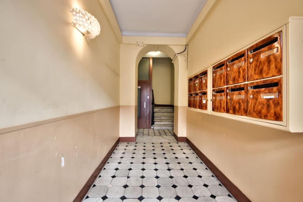 Very Nice 2P With All Comfort, City Center Ac/Wifi Εξωτερικό φωτογραφία